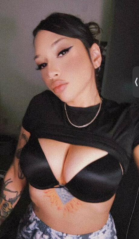 Lolananirvana star top pictures