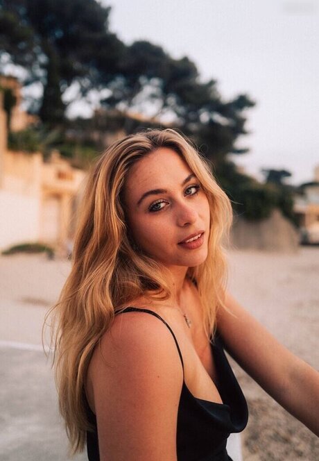 petite free onlyfans erotic gallery