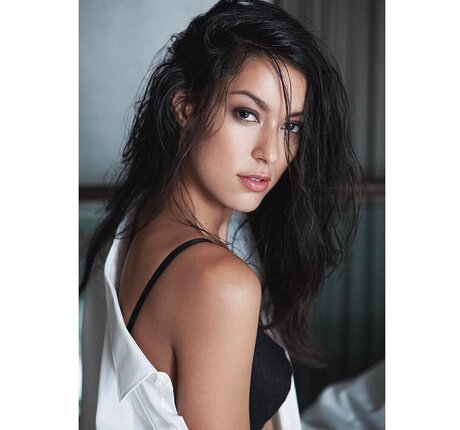 fitness model onlyfans pretty photos