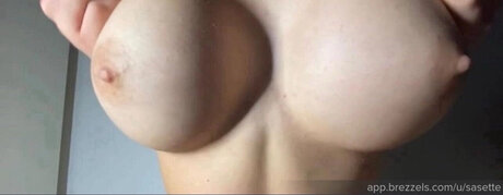 gay influencer onlyfans erotic photo