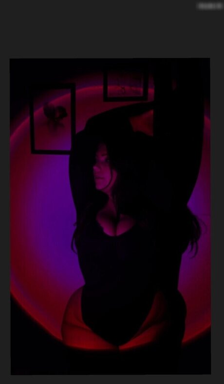 Lara Marie v__ best model image