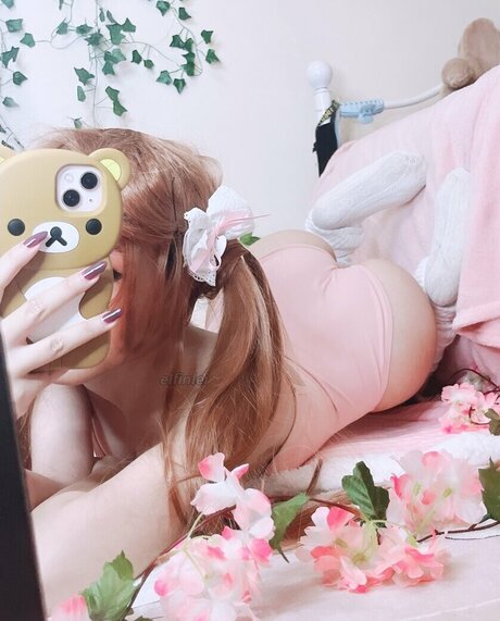 elfinlei model perfect pics