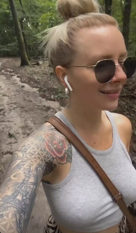 Denise Schwitalle art pornstar photos