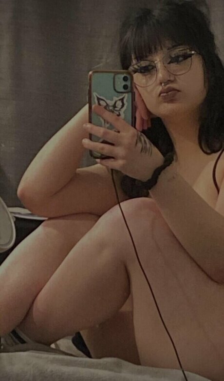 bl00dyh4nd nudes actress galleries