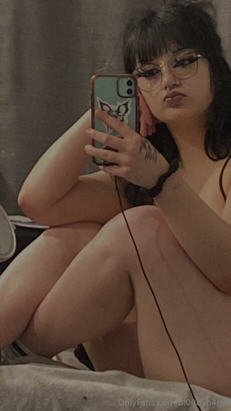 bl00dyh4nd nudes actress photo