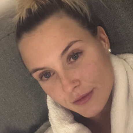 Bella Celine nice star pics