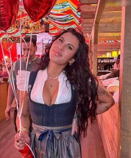 Vendewaa pornstar top pics