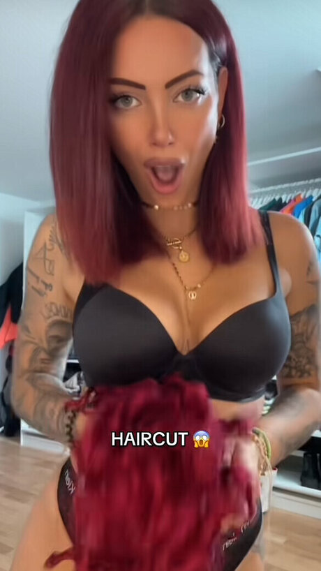 Aline Jost Diraimondo hot star img