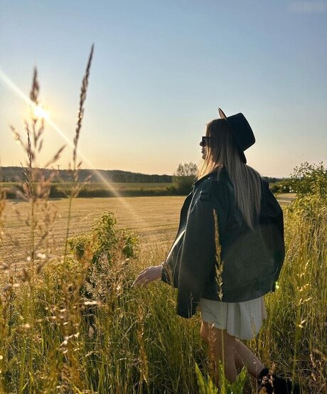 cute blowjob onlyfans naked picture