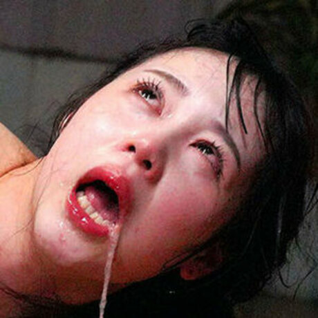 Yuzu Shirakawa sex star photo