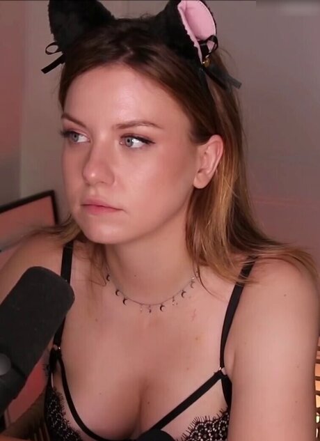 KellyMissesvlog Images