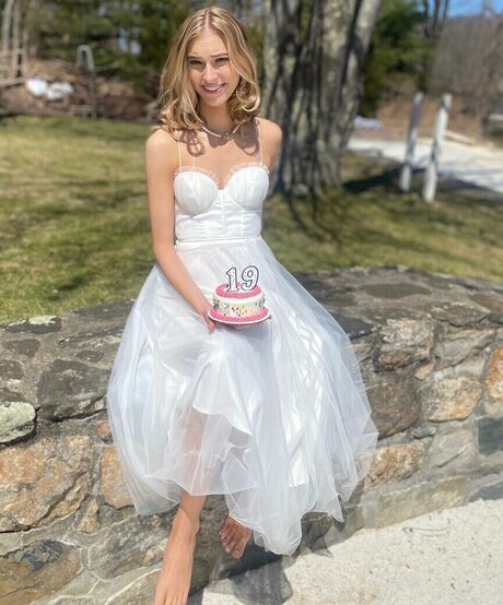 Claire Jameson star erotic images