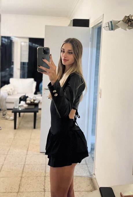 mom onlyfans hot pictures