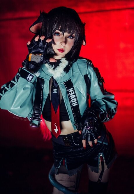 Duckie Cos best actress img