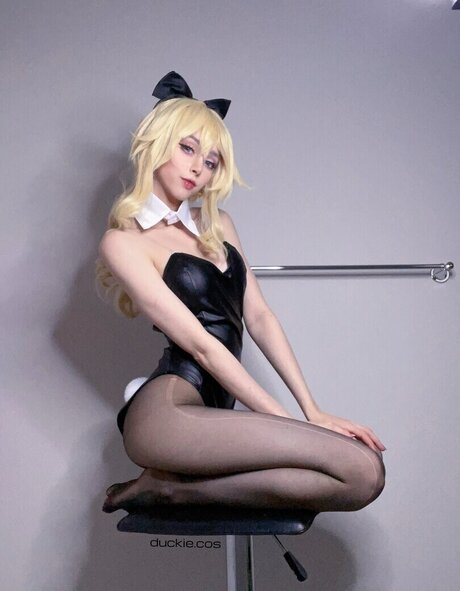 Duckie Cos hd star photos