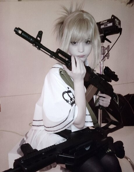 nadecola9 model hd img