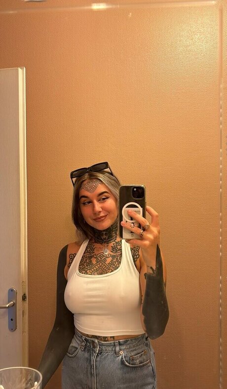 spin the wheel onlyfans adult pictures