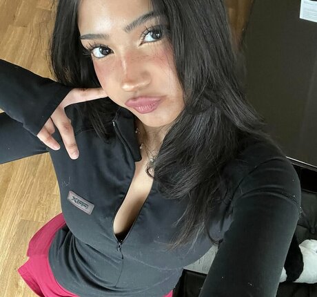 imanimalikaa hot pornstar photo