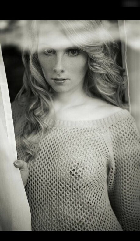 Jacqueline Sparrow sex model photos