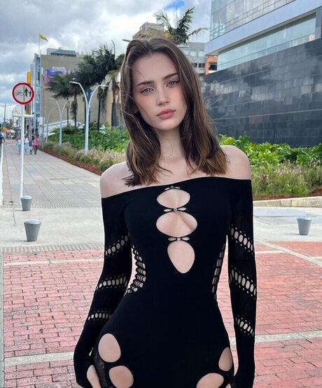 blonde onlyfans xxx img