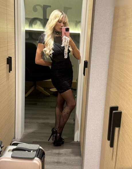 arab twink onlyfans art nude photos