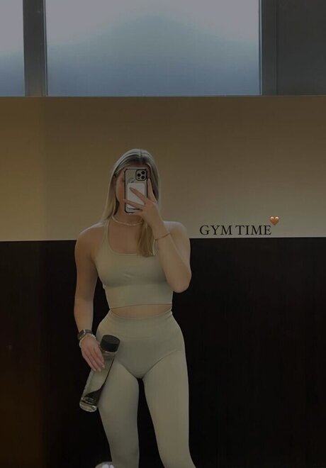 girl next door onlyfans exclusive pics