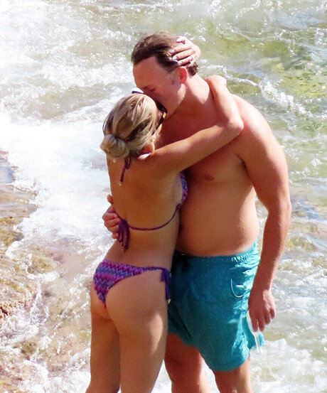 close up onlyfans xxx img