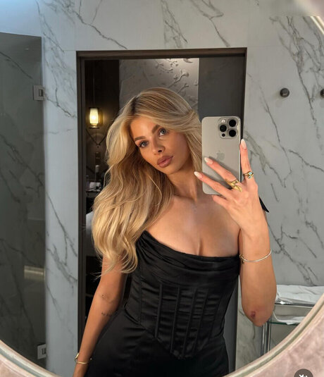 curvy anal onlyfans nudes gallery