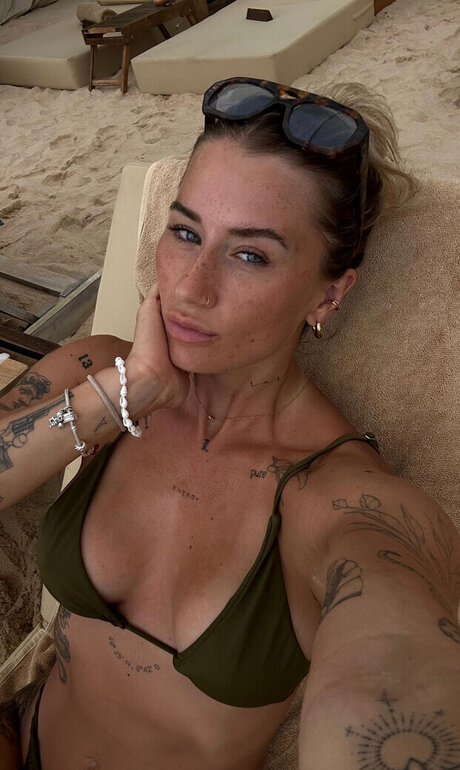 tanned onlyfans hd img