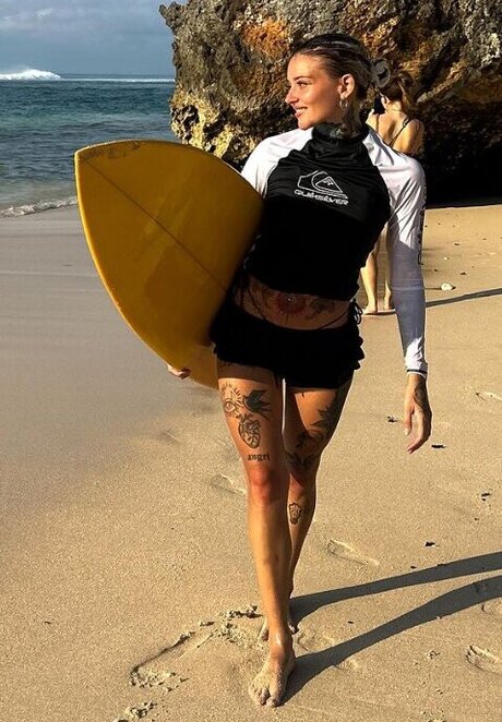 petite free onlyfans art porn image