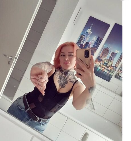 female muscle onlyfans perfect picture