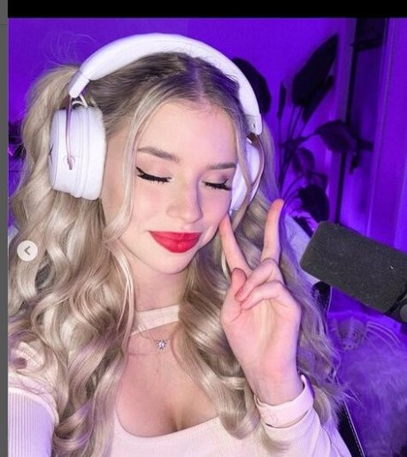 redhead fuck onlyfans sexy naked gallery