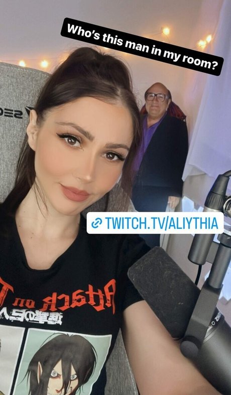 redhead nude onlyfans porn image