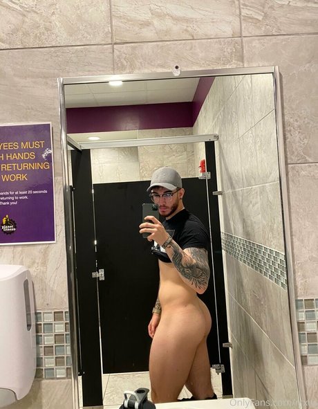 rrxivi pornstar erotic picture