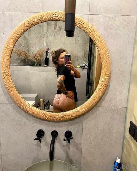 Kitty Berg top star picture