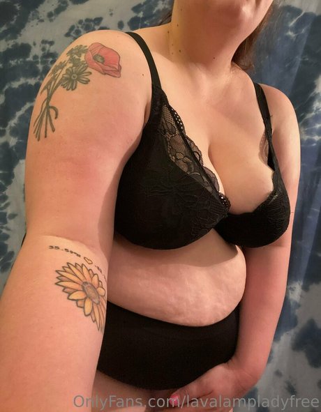 lavalampladyfree top actress image