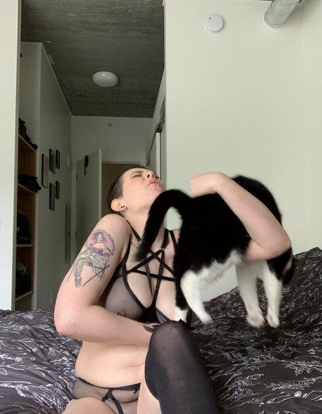 first time threesome onlyfans free porn archive