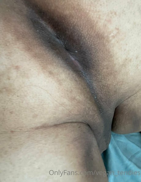 vegan tendies model xxx photos