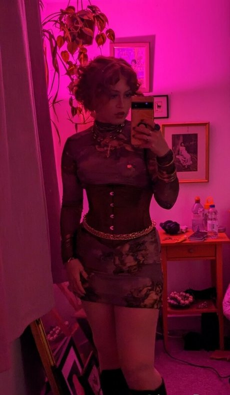 lunaroux pornstar sex pictures