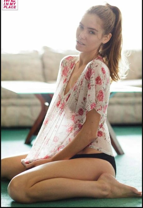 Me In My Place pornstar nudes img