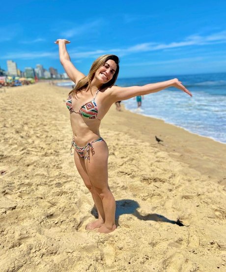 Daniele Hypolito star porn photos