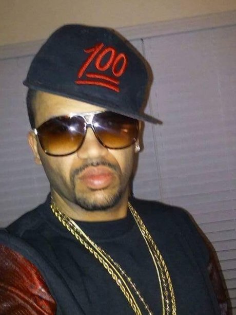 DJDanaDane nude model img