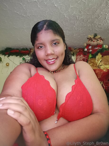 Lilyth Steph Br0wn star hot picture