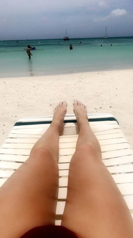 tiny onlyfans beautiful nude img