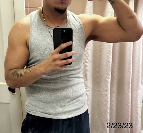 Mike The Original star exclusive picture