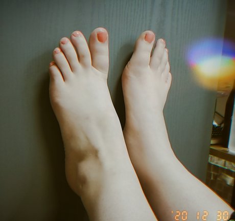 athletic blonde onlyfans hd pics