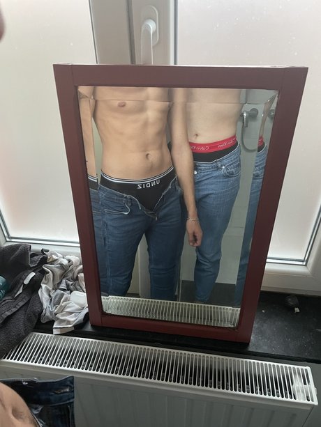 Nathan amp amp Hugo_ sexy model images