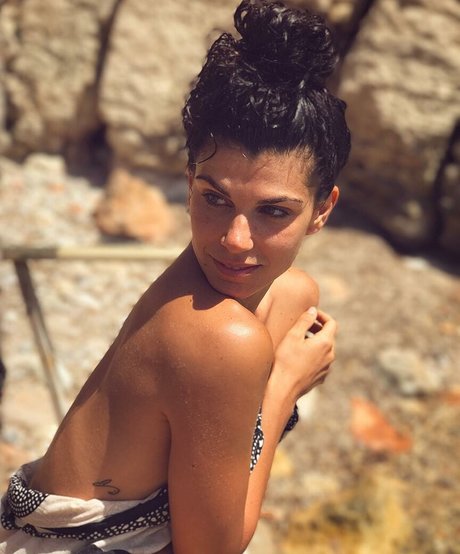 skinny asian onlyfans erotic images