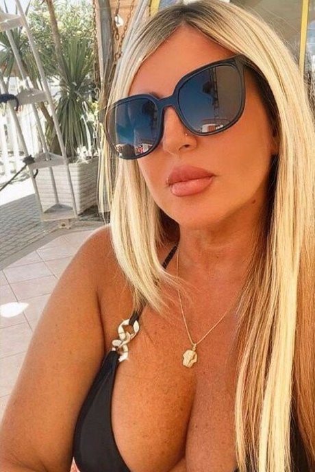 Flaviana Basta star hd image