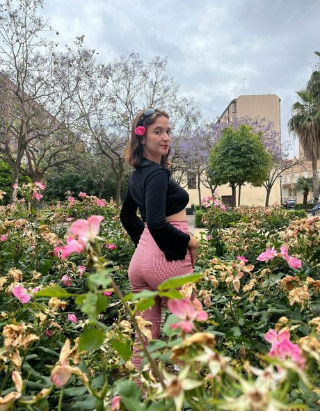 lamamifertil erotic model gallery